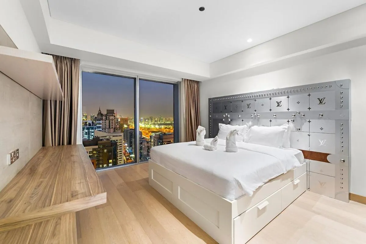 First Class 1Br Stunning City & Marina Views Dubaï Appartement